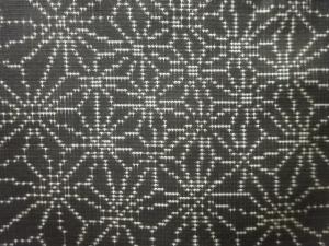 アンティーク　変わり麻の葉模様織出し本場泥大島紬着物（7マルキ）